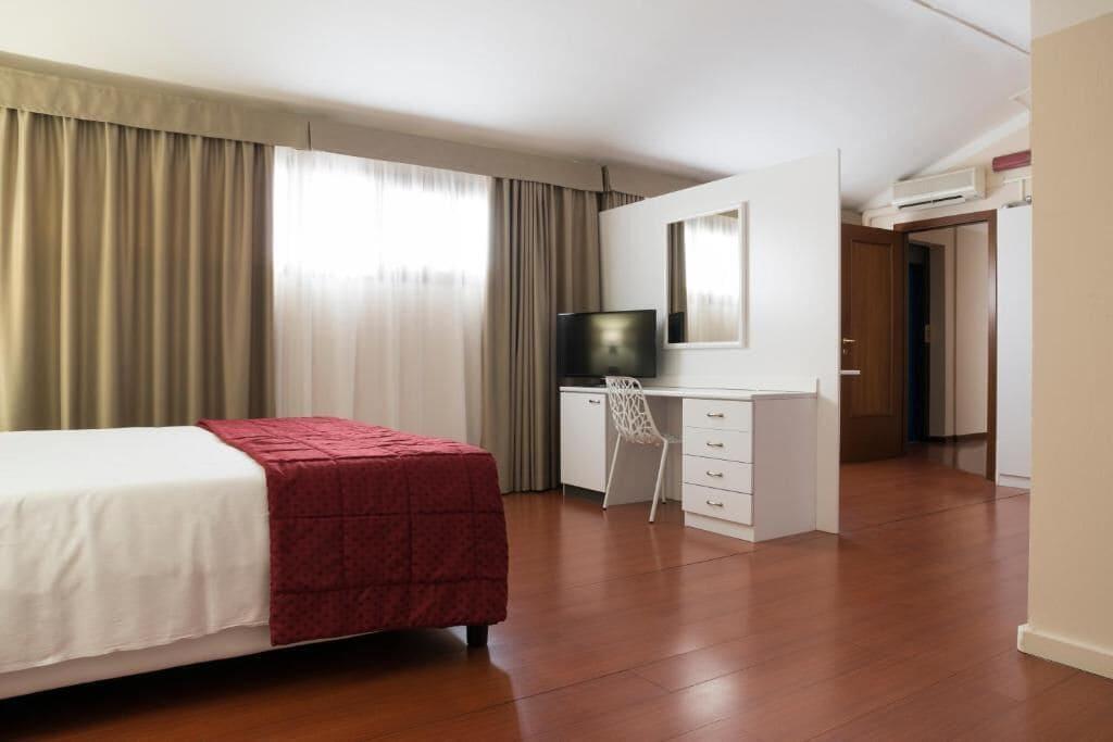 Hotel Tourist Turin Ngoại thất bức ảnh