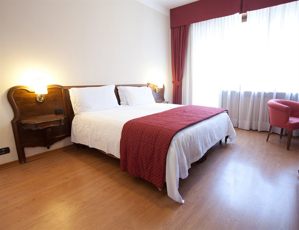 Hotel Tourist Turin Ngoại thất bức ảnh